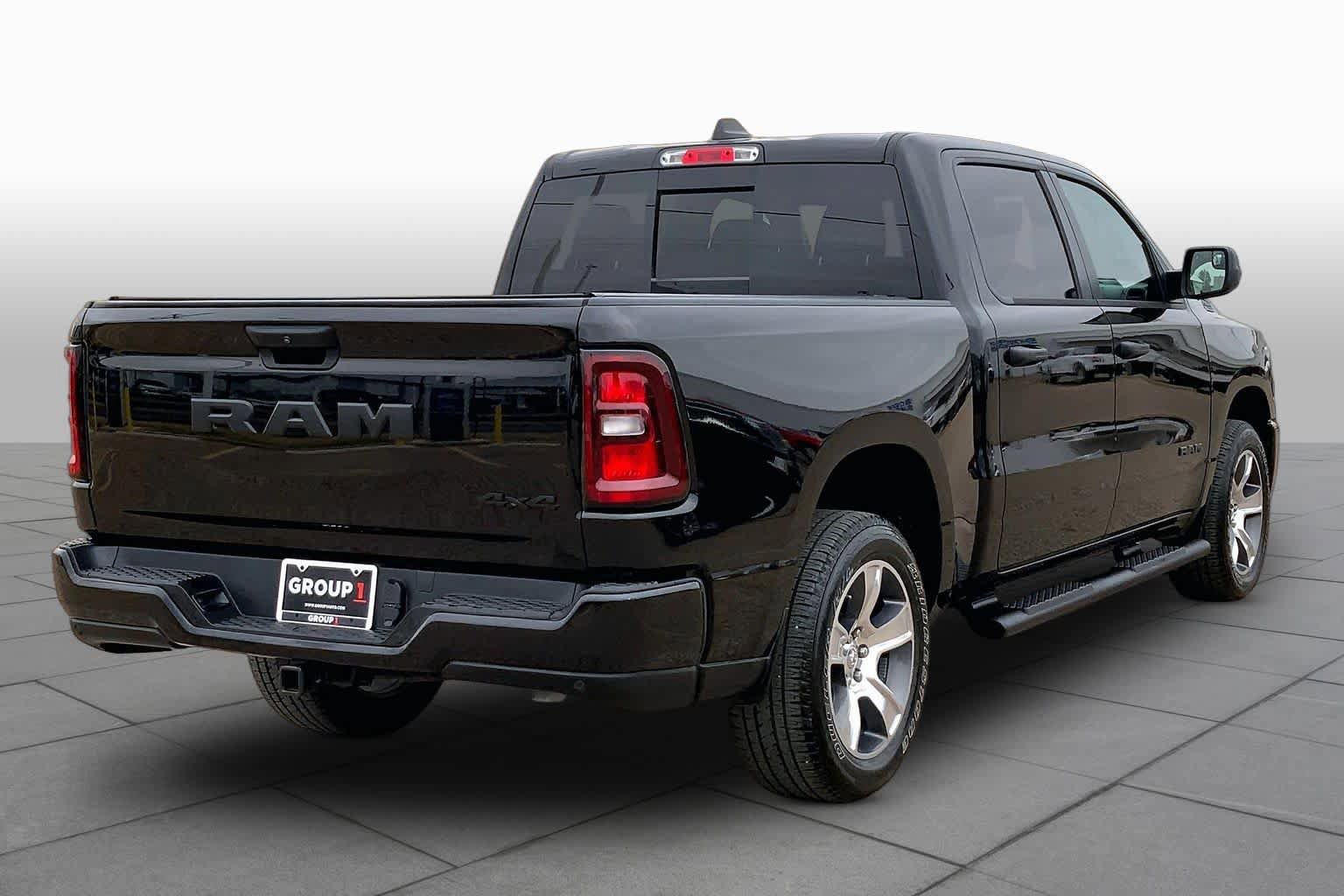 Used 2025 RAM 1500 Tradesman AWD/4WD image 13
