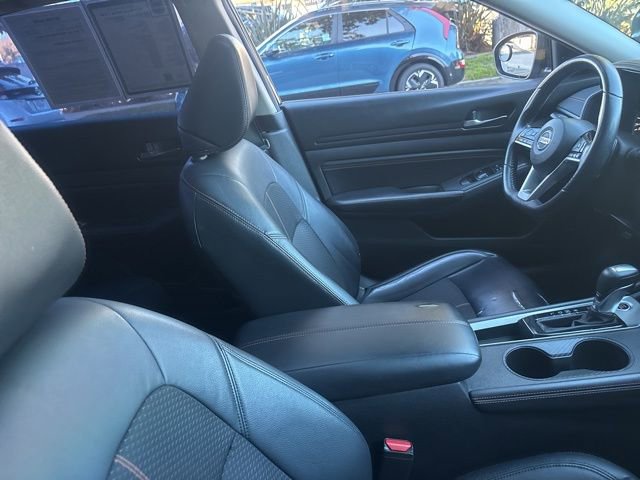 Used 2019 Nissan Altima 2.5 SR w/ SR Premium Package image 21