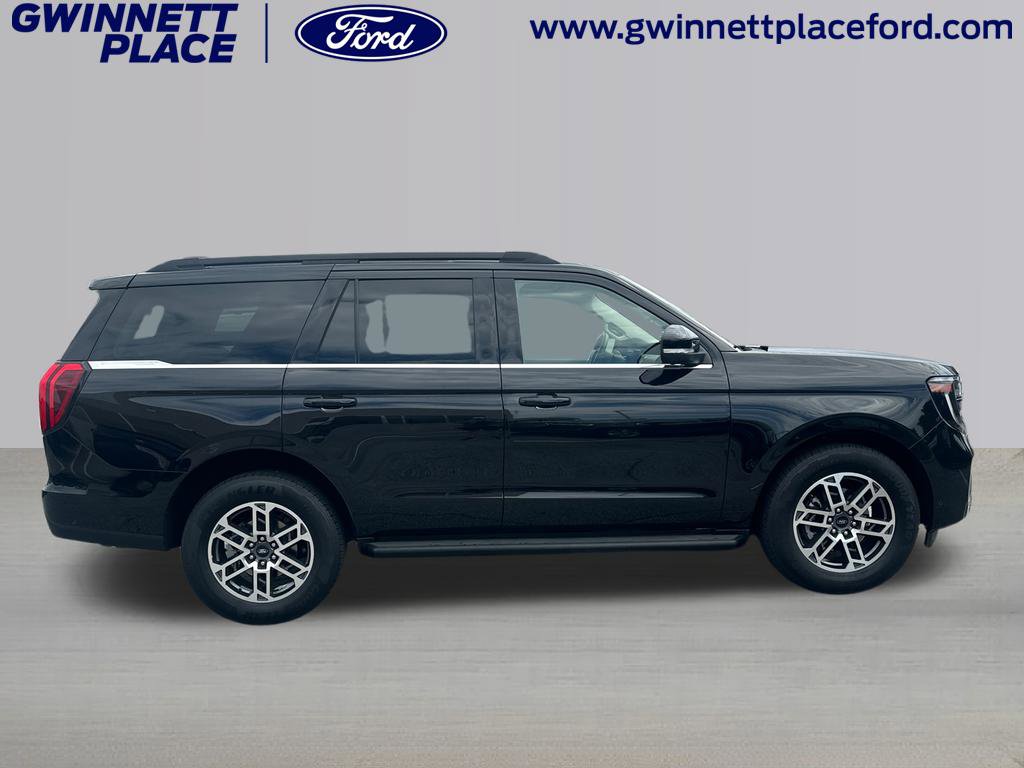 Certified 2025 Ford Expedition Active RWD image 4