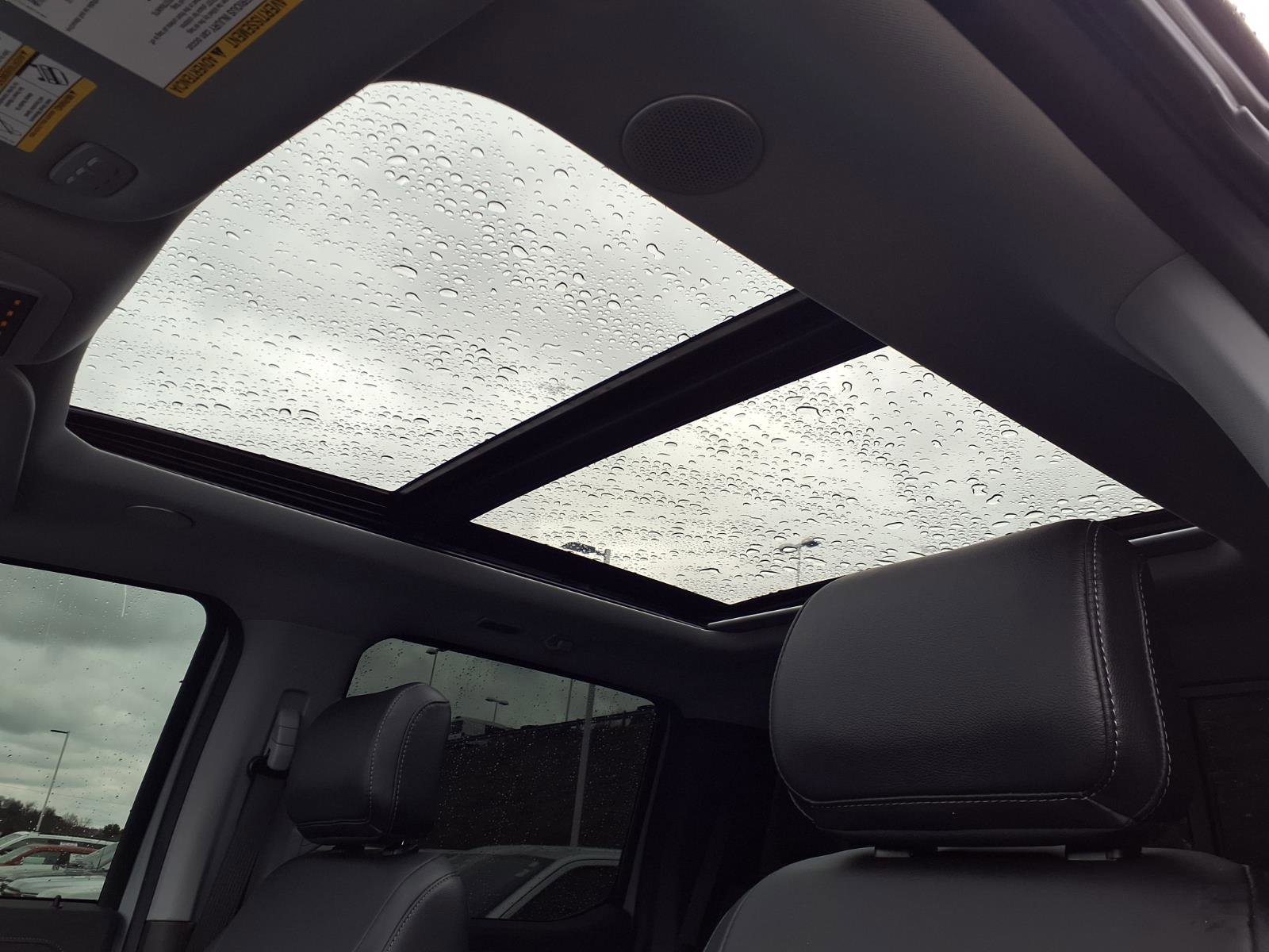 Certified 2024 Ford F250 Lariat w/ Lariat Ultimate Package image 15