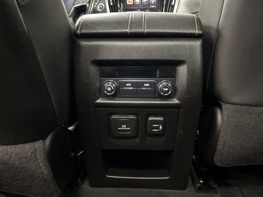 Used 2019 Chevrolet Traverse RS w/ LPO, Floor Liner Package AWD/4WD image 29