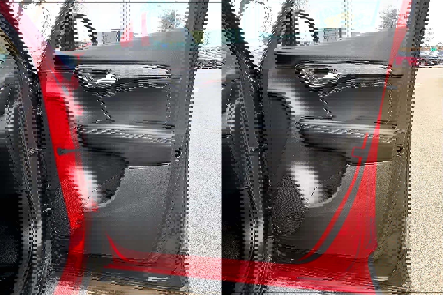 Used 2023 Buick Envision Essence image 22