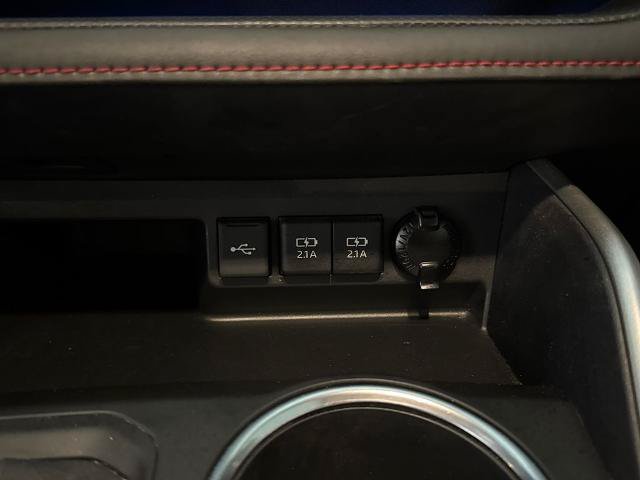 Used 2021 Toyota Highlander XSE AWD/4WD image 29