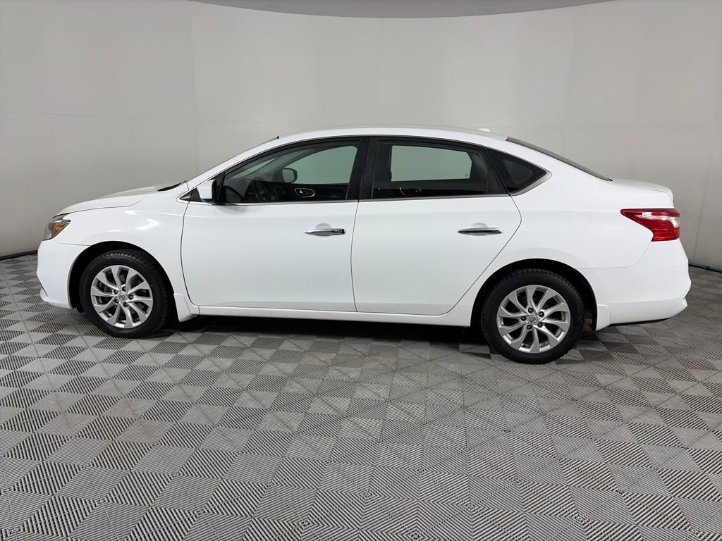 Used 2019 Nissan Sentra SV image 2