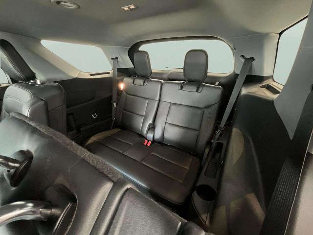 Certified 2024 Ford Explorer XLT w/ Equipment Group 202A AWD/4WD image 18