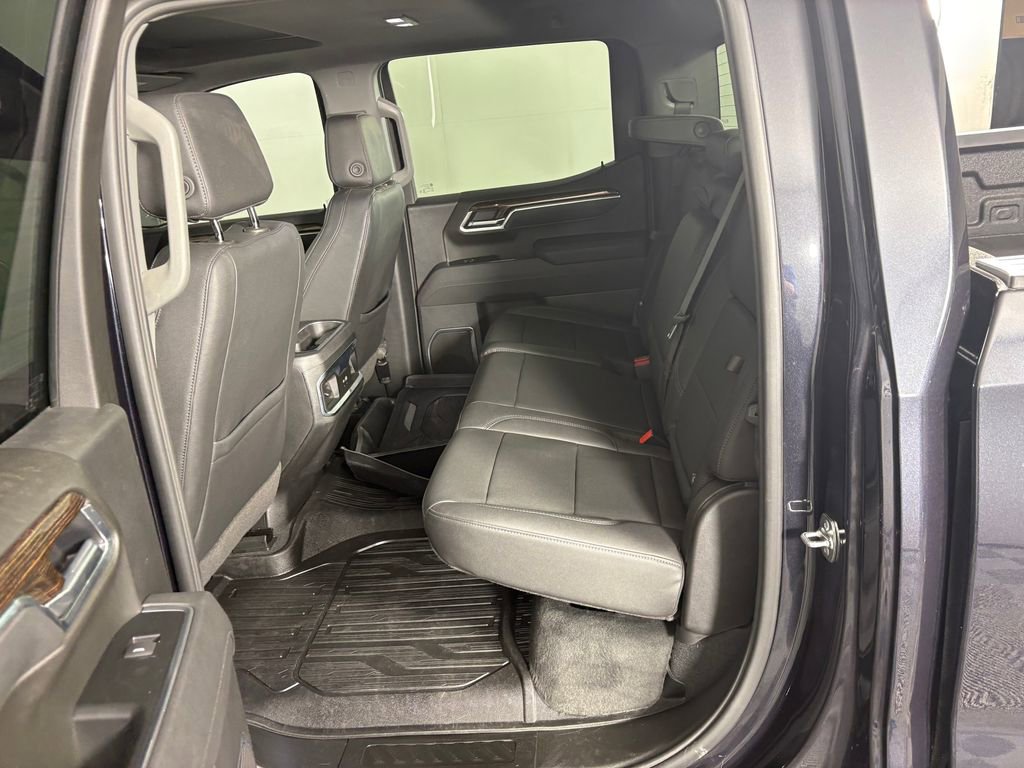 Used 2026 GMC Sierra 1500 Elevation w/ Elevation Premium Package AWD/4WD image 29