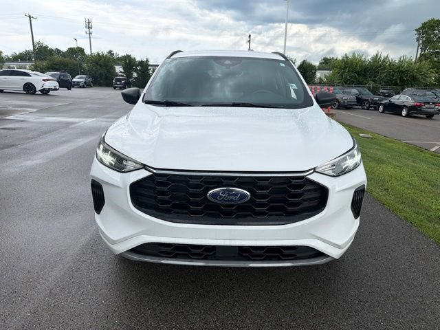 Certified 2023 Ford Escape ST-Line w/ Tech Pack #1 FWD image 3