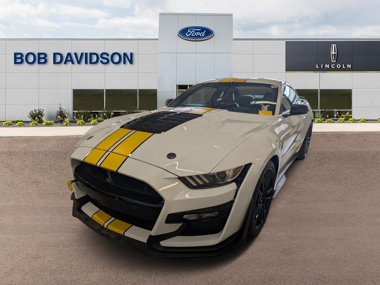 Certified 2022 Ford Mustang Shelby GT500 w/ Technology Package RWD image 1