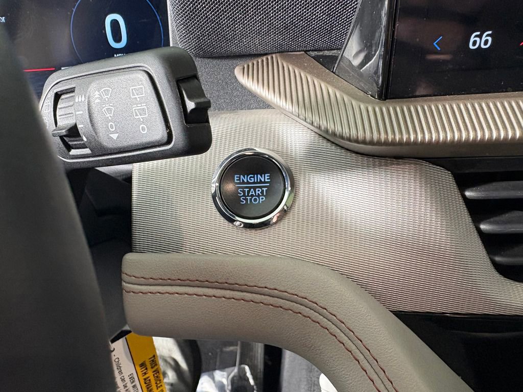 Certified 2025 Ford Explorer Active w/ Active Comfort Package AWD/4WD image 20