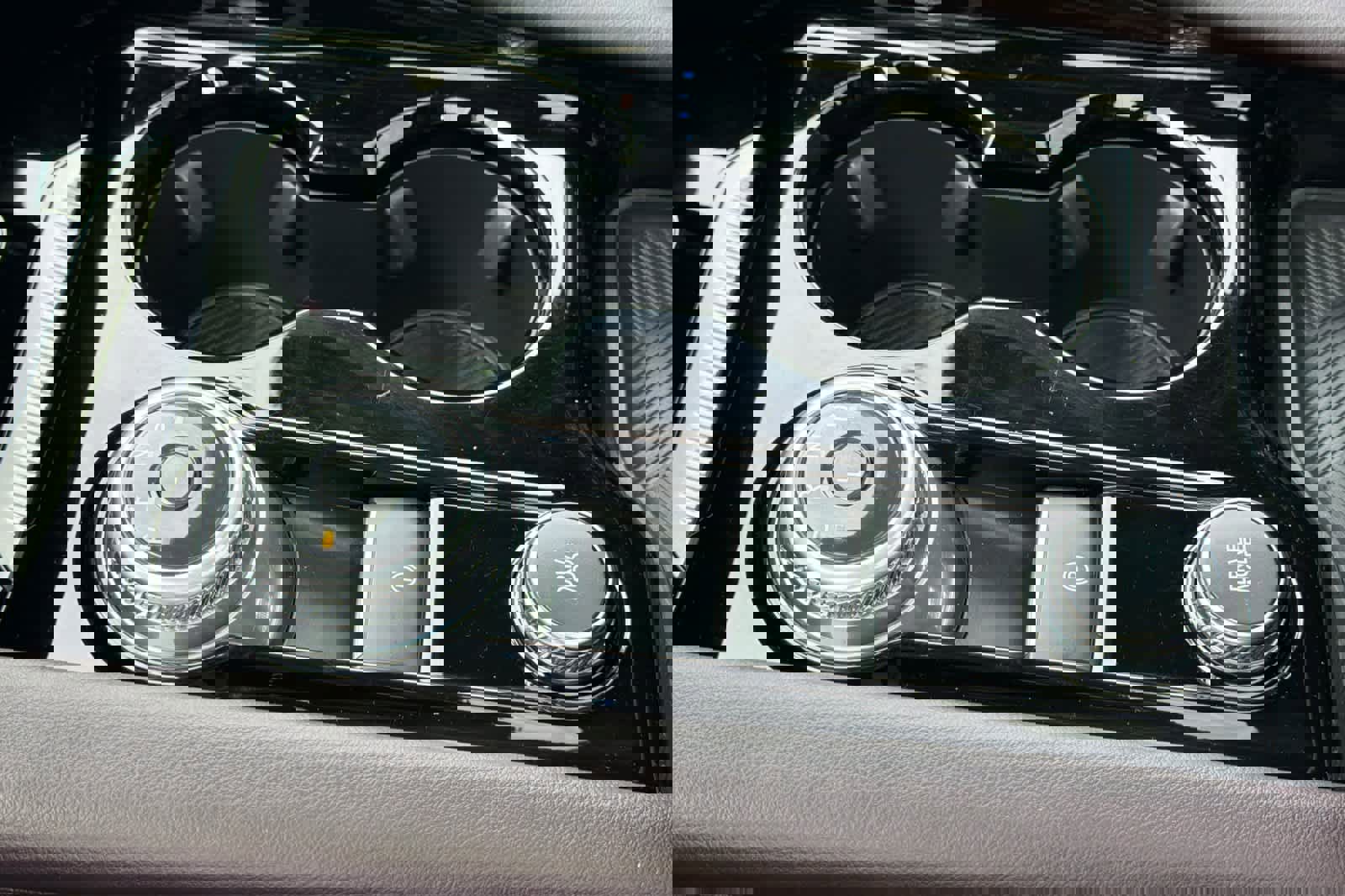 Certified 2025 Ford Explorer Platinum w/ LUX Leather Package image 23