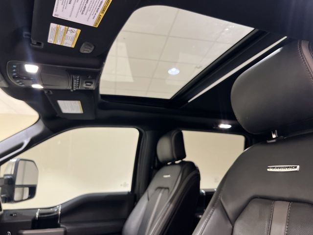 Certified 2021 Ford F250 Platinum w/ FX4 Off-Road Package AWD/4WD image 18