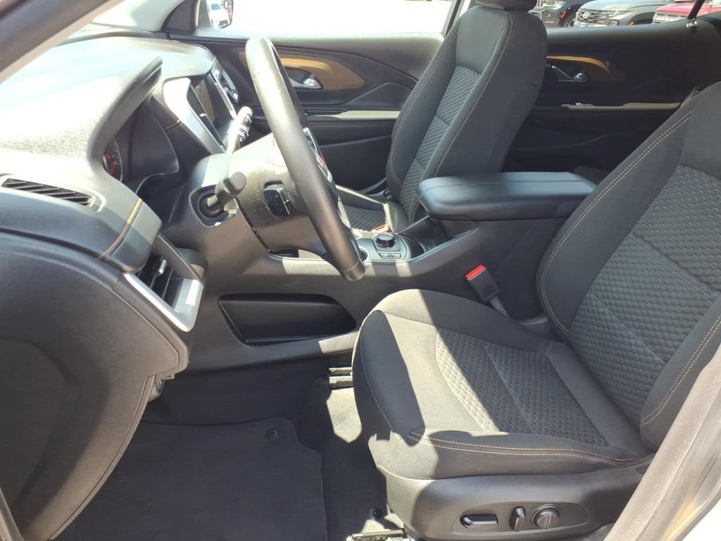 Used 2019 GMC Terrain SLE w/ Driver Convenience Package FWD image 18