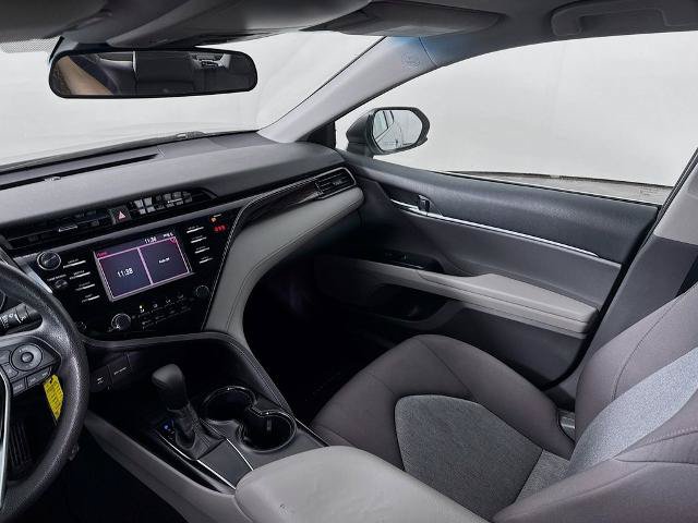Used 2019 Toyota Camry LE FWD image 22