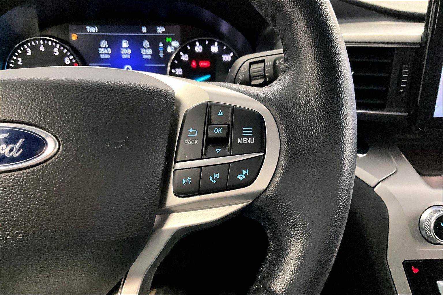 Certified 2022 Ford Explorer XLT w/ Equipment Group 202A image 18