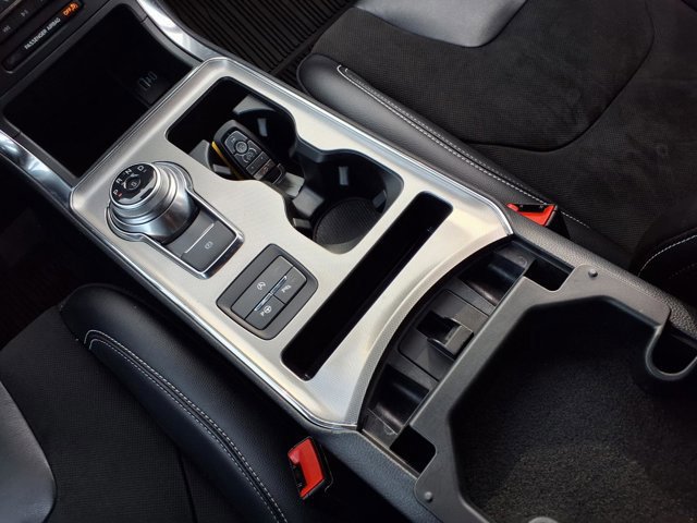 Certified 2023 Ford Edge ST w/ Equipment Group 401A image 17