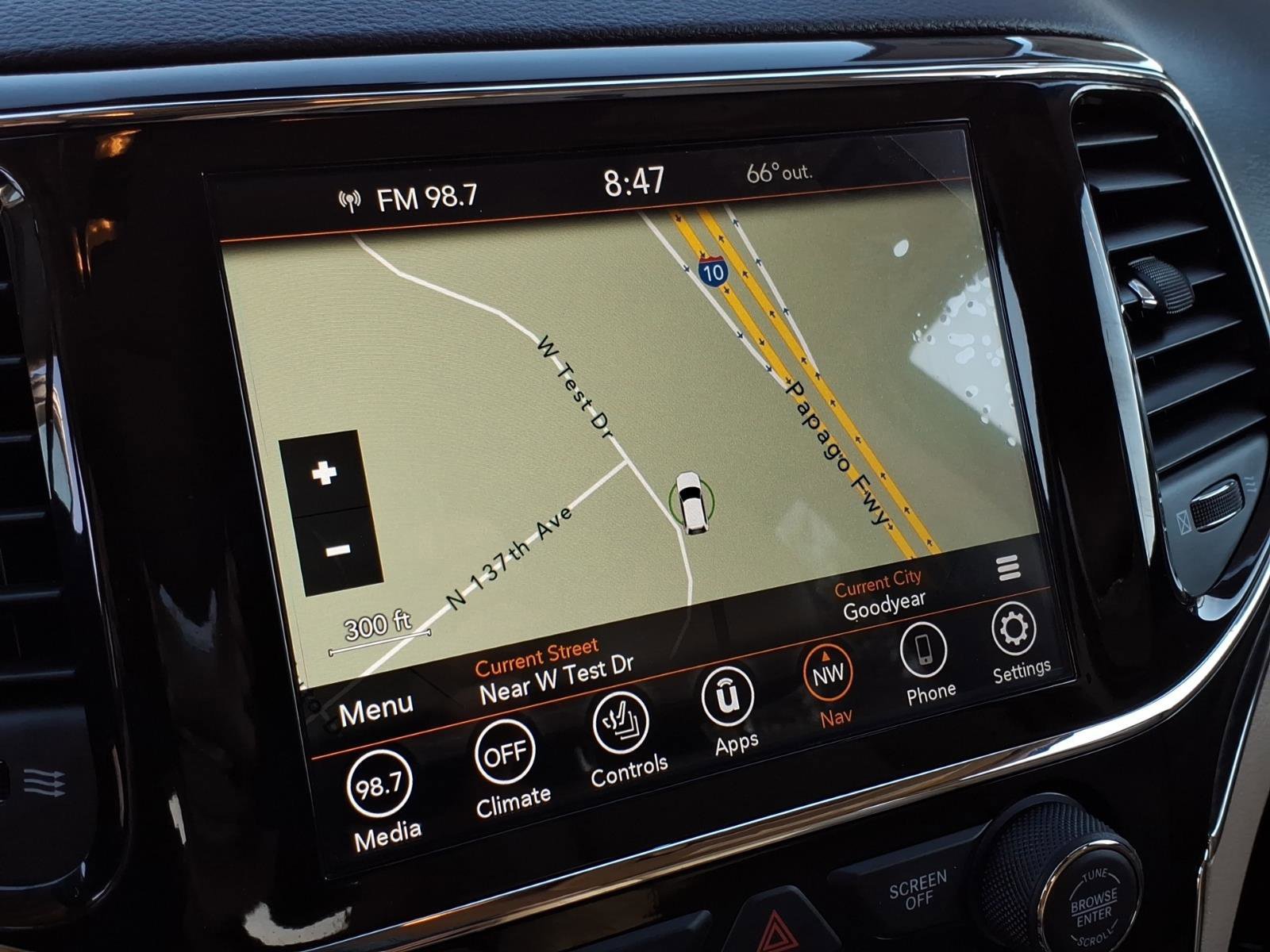 Used 2021 Jeep Grand Cherokee Limited image 21