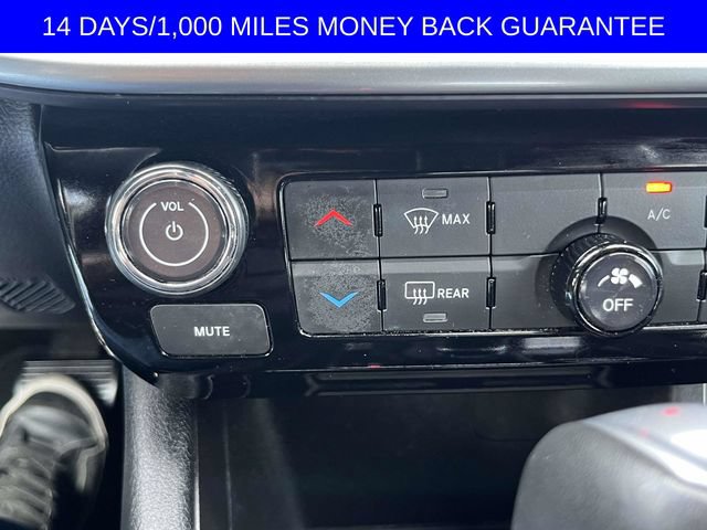 Used 2024 Jeep Compass Latitude AWD/4WD image 25