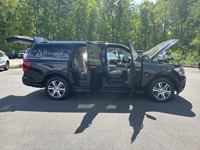 Certified 2024 Ford Expedition Max Limited AWD/4WD image 30