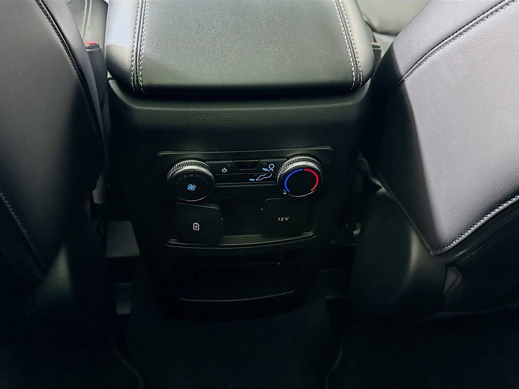 Certified 2021 Ford Explorer XLT w/ Equipment Group 202A image 26