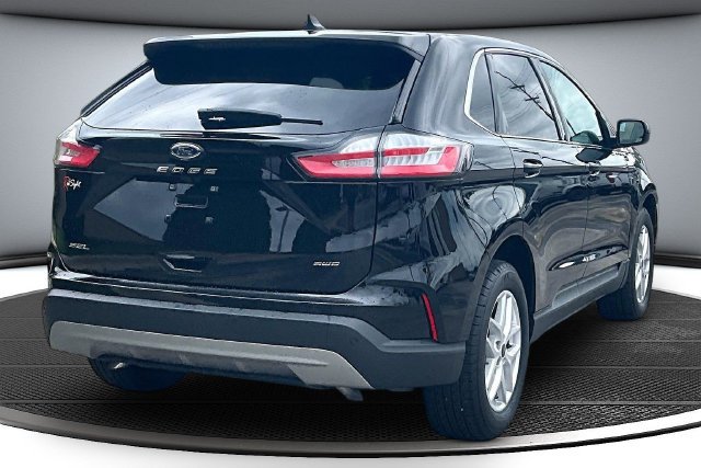 Certified 2024 Ford Edge SEL w/ Convenience Package AWD/4WD image 6