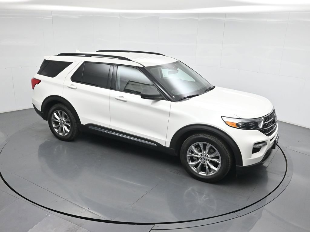 Certified 2021 Ford Explorer XLT w/ Equipment Group 202A RWD image 39