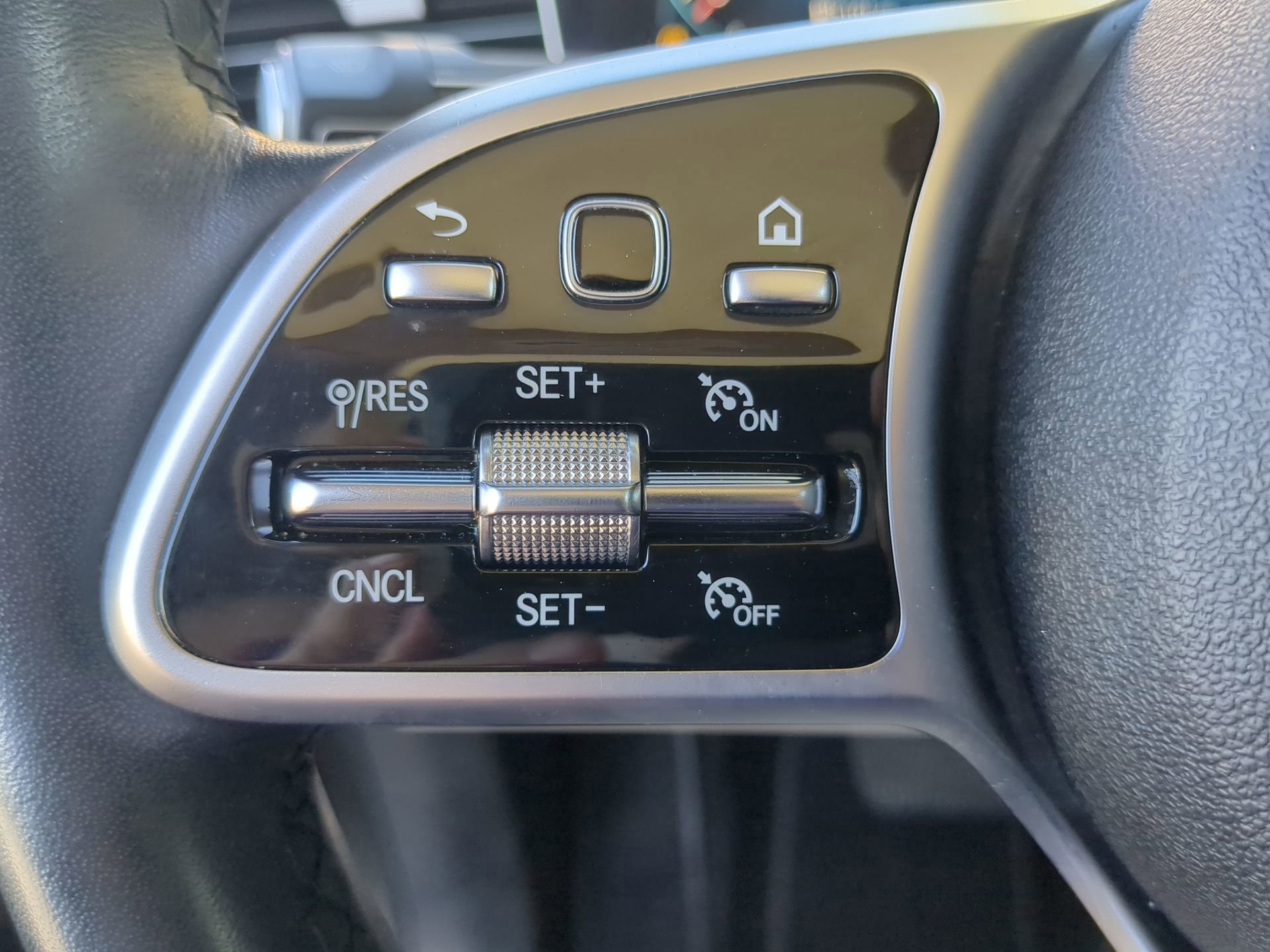 Used 2022 Mercedes-Benz GLE 350 image 59