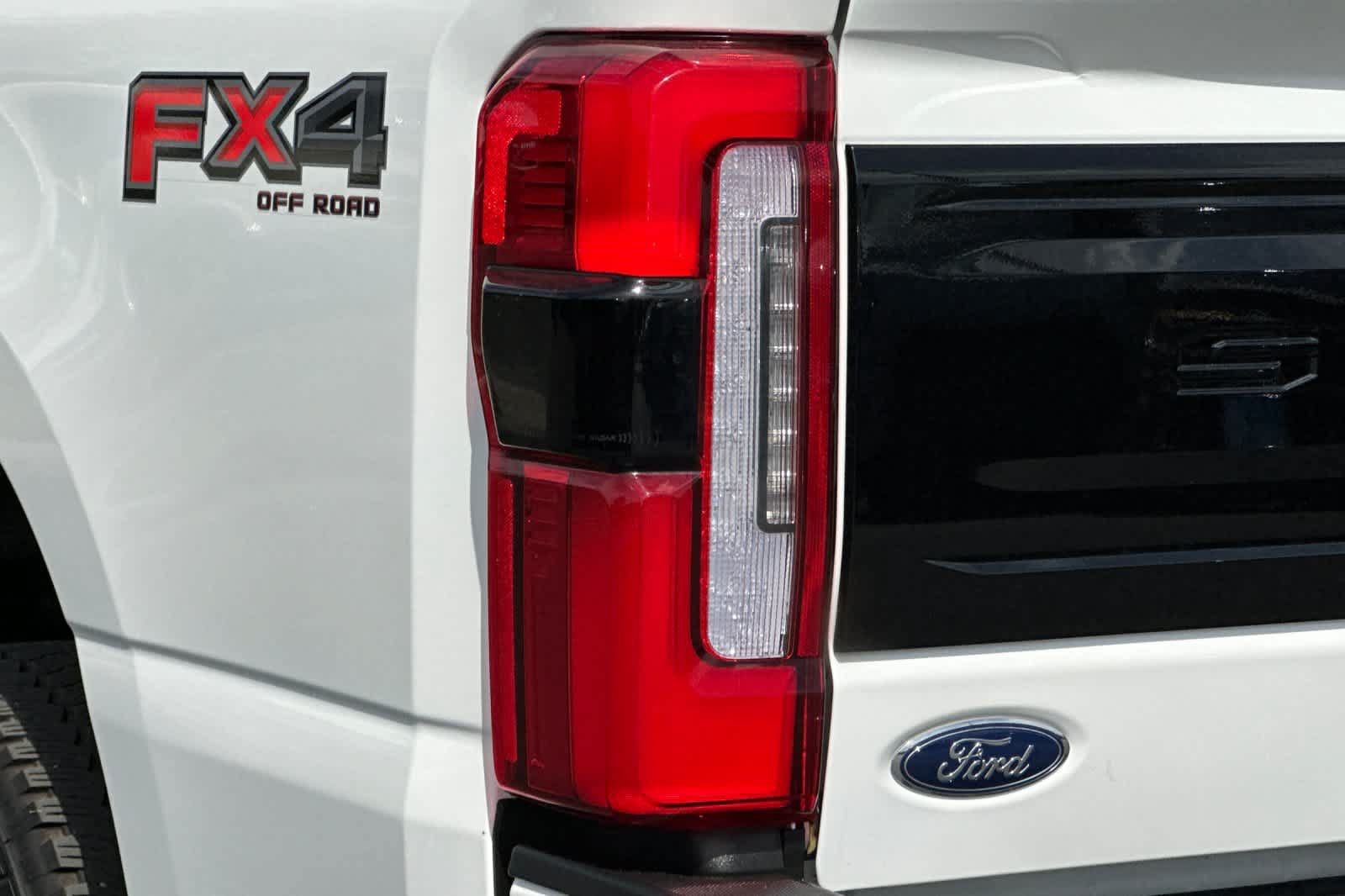 Certified 2026 Ford F350 Platinum AWD/4WD image 27