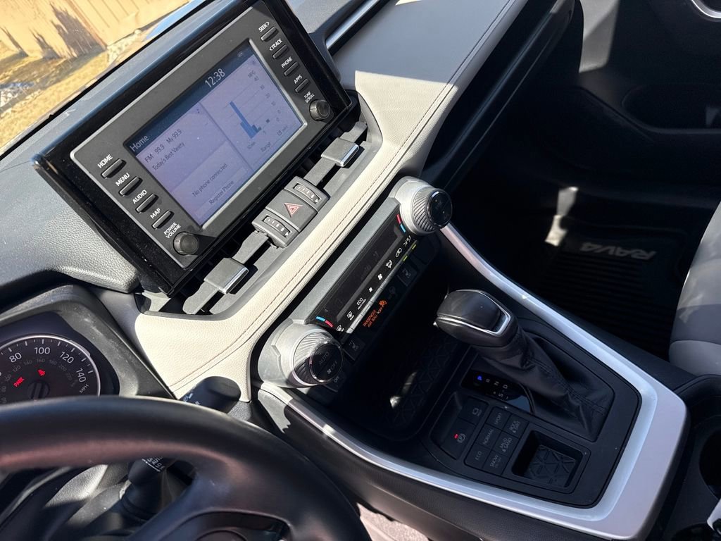 Used 2019 Toyota RAV4 XLE Premium w/ Cold Weather Package image 15