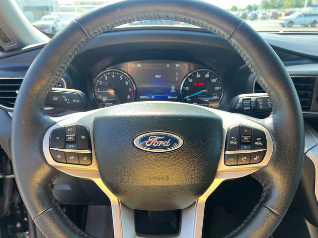 Certified 2024 Ford Explorer XLT w/ Equipment Group 202A AWD/4WD image 15
