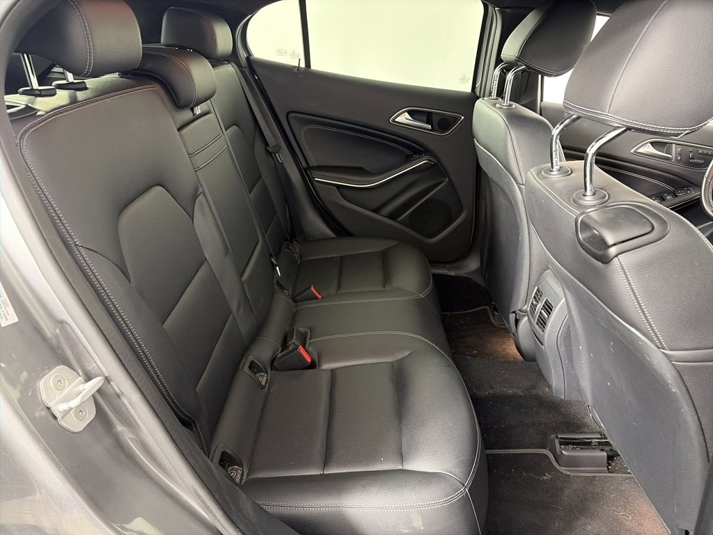 Used 2017 Mercedes-Benz GLA 250 4MATIC image 29