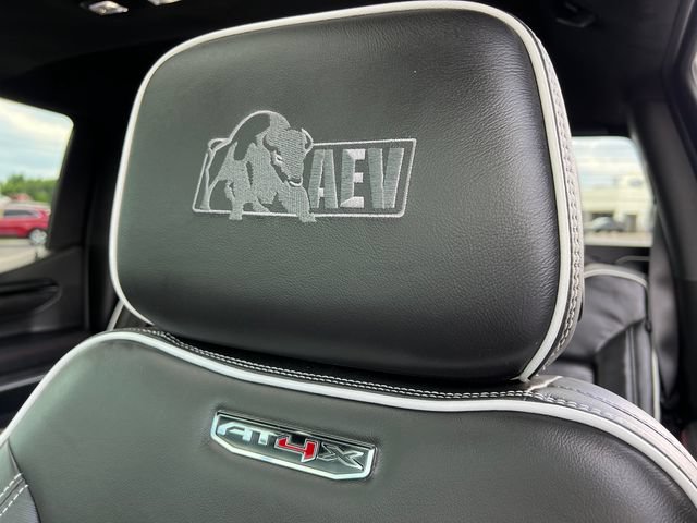 Used 2026 GMC Sierra 1500 AT4X w/ AT4X AEV Edition AWD/4WD image 25