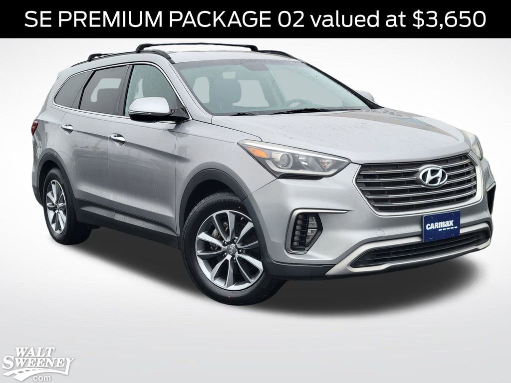 Used 2017 Hyundai Santa Fe SE w/ SE Premium Package 02