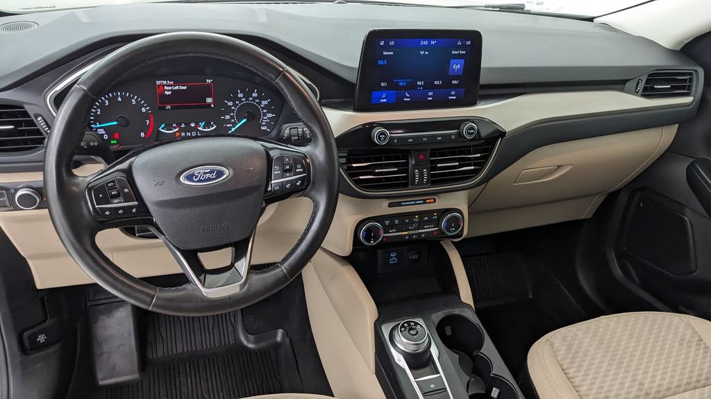 Certified 2022 Ford Escape SE w/ Convenience Package AWD/4WD image 3