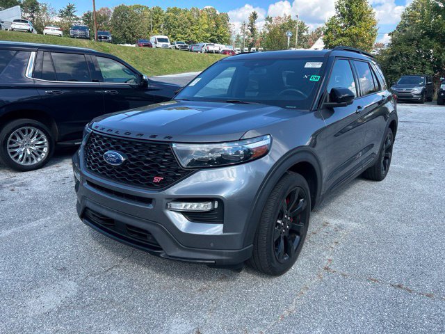 Certified 2023 Ford Explorer ST w/ Equipment Group 401A AWD/4WD image 3