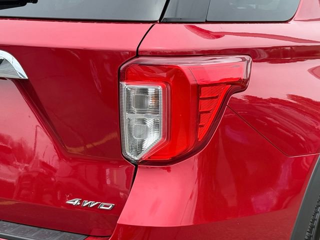 Certified 2023 Ford Explorer XLT w/ Equipment Group 202A image 33
