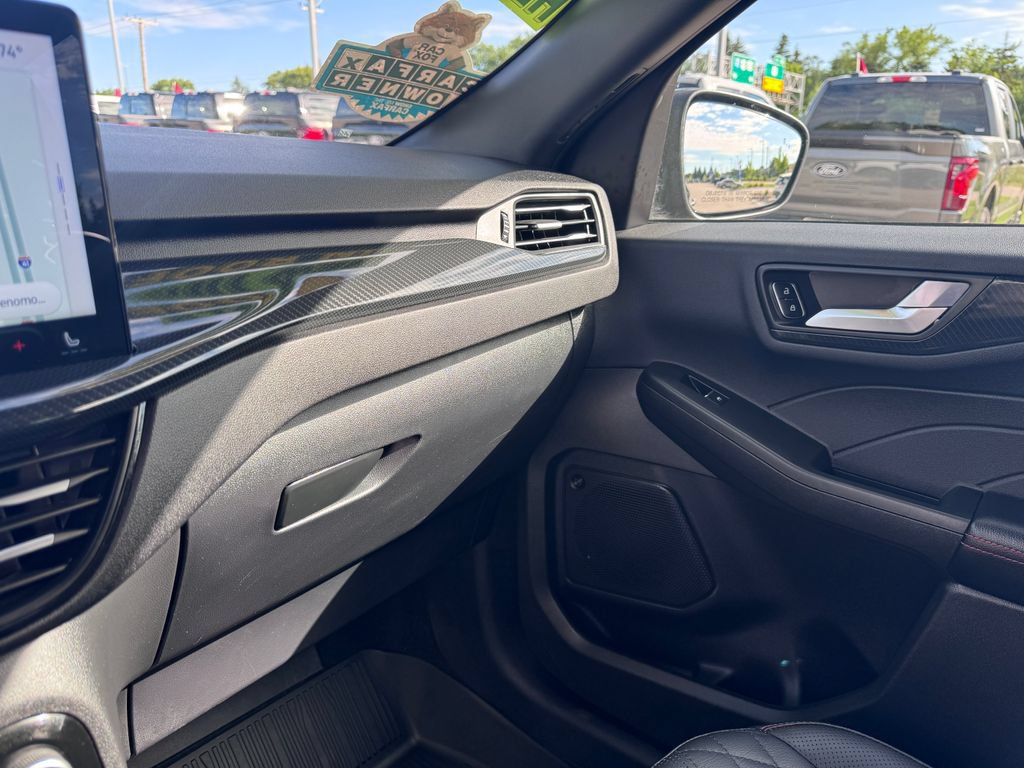 Certified 2023 Ford Escape ST-Line Elite w/ Premium Technology Package AWD/4WD image 20