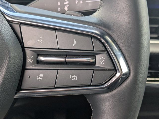 Used 2025 Chevrolet Equinox LT w/ Convenience Package II image 27