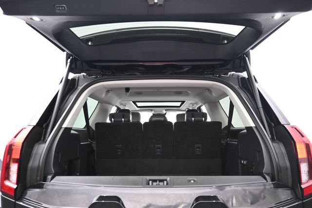 Certified 2025 Ford Expedition Max Active RWD image 31
