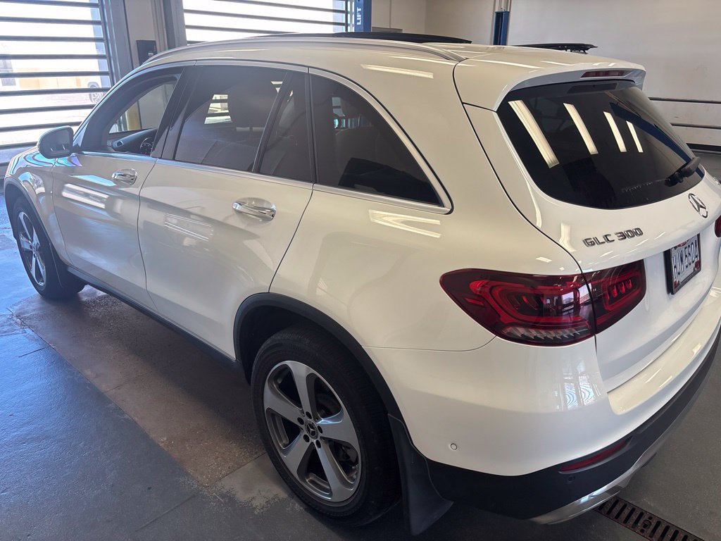 Used 2021 Mercedes-Benz GLC 300 4MATIC image 8