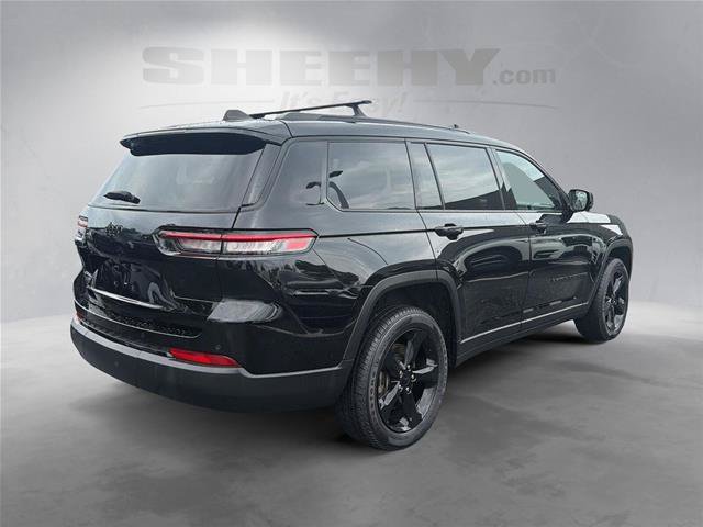 Used 2023 Jeep Grand Cherokee L Laredo AWD/4WD image 11