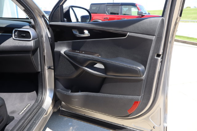Used 2019 Kia Sorento EX AWD/4WD image 35