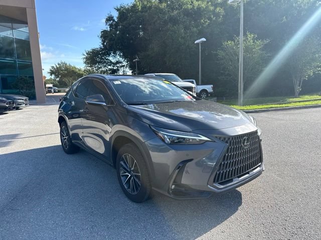 Used 2024 Lexus NX 250 FWD image 10