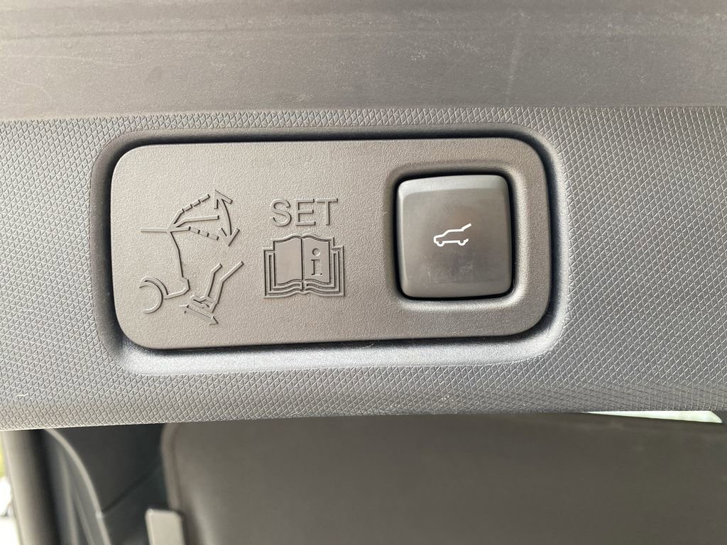 Certified 2023 Ford Mustang Mach-E Premium image 19