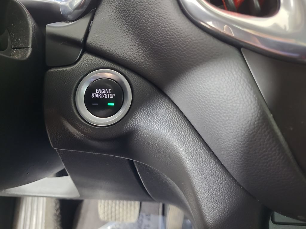 Used 2021 Chevrolet Equinox LT AWD/4WD image 13