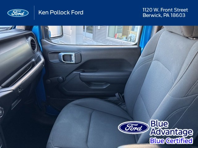 Used 2022 Jeep Gladiator Sport image 23