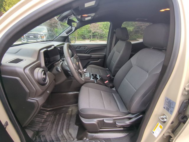 Used 2023 Chevrolet Colorado W/T RWD image 14