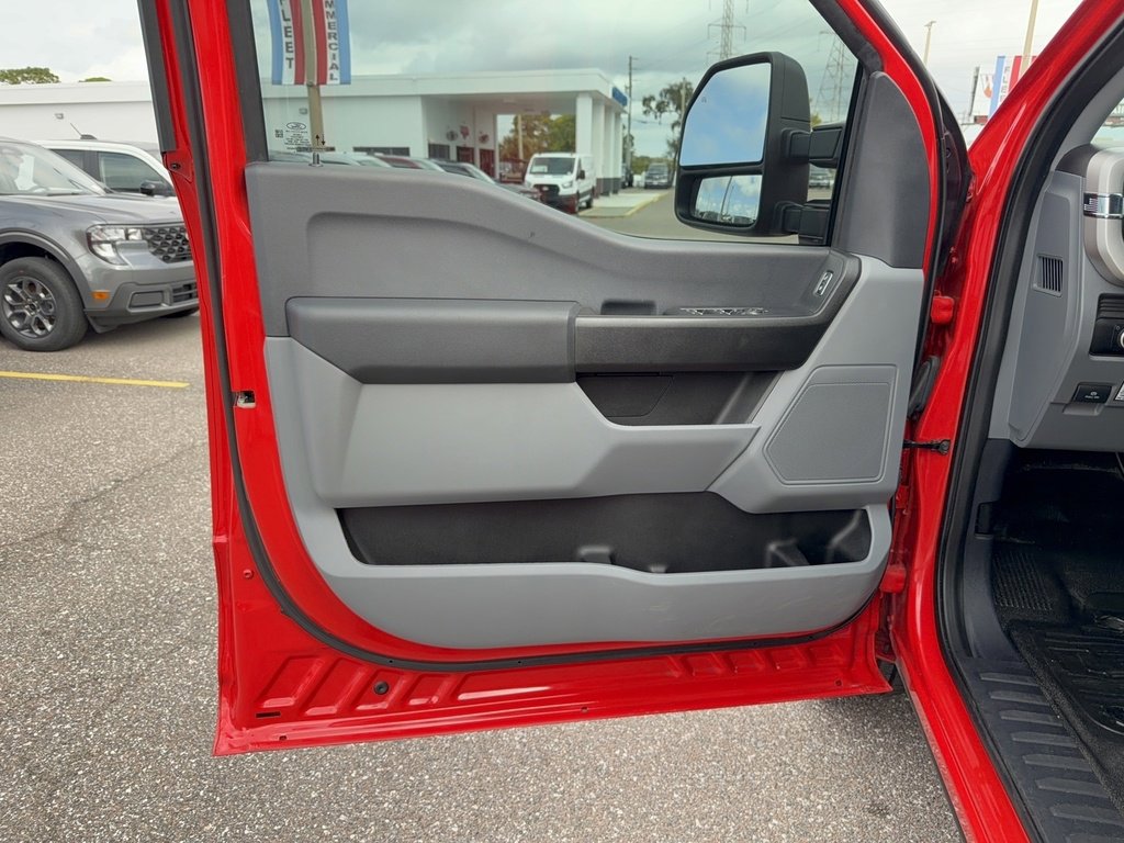 Certified 2024 Ford F350 XL w/ XL Chrome Package image 13