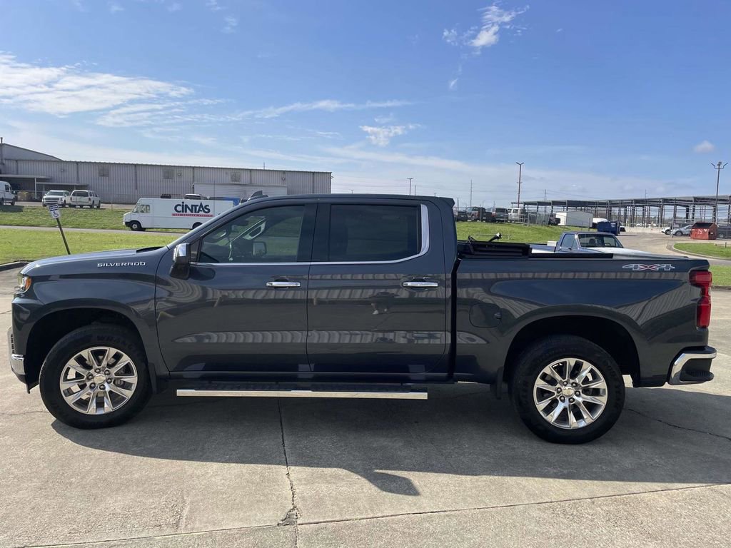 Used 2020 Chevrolet Silverado 1500 LTZ w/ LTZ Premium Package image 2