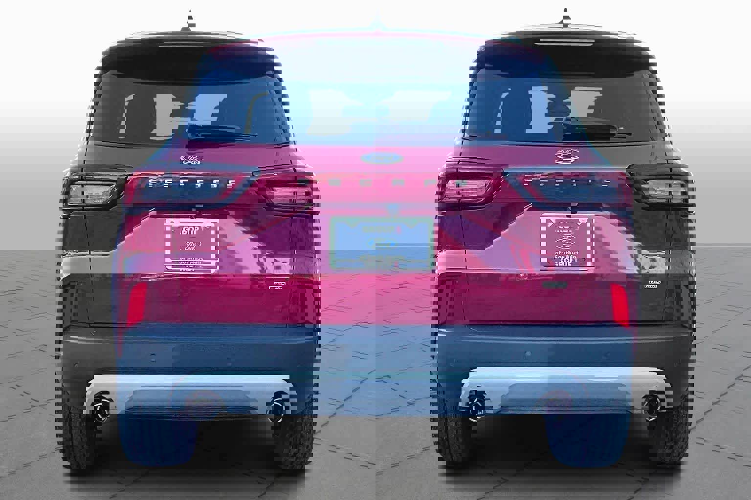 Certified 2023 Ford Escape SE w/ PHEV Premium Package image 2