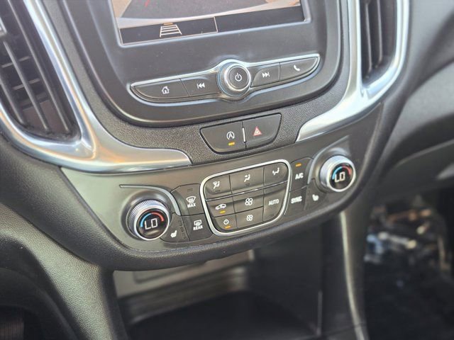 Used 2024 Chevrolet Equinox LT FWD image 23